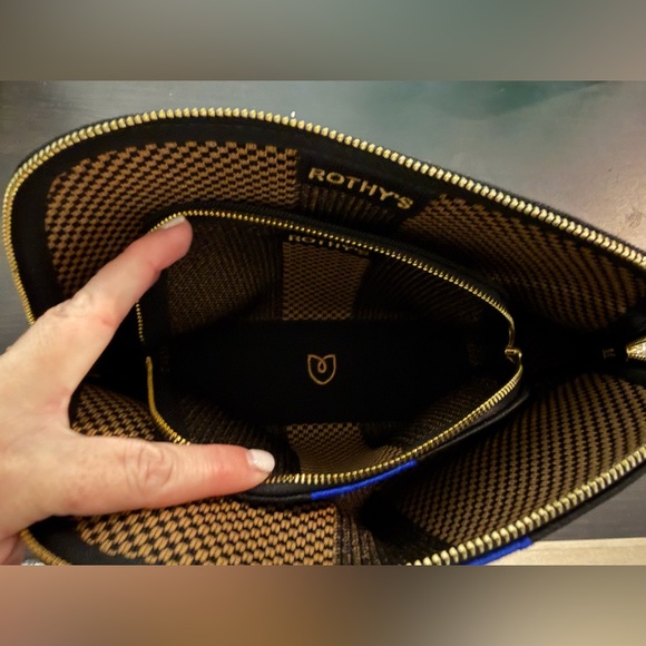 Rothy’s Vanity Set - Picture 3 of 5